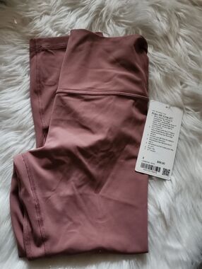 Lululemon Align  High-Rise Crop 21" SCHI Size 8